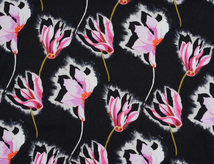 Tkanina Wiskozowa z Satynowym Wykończeniem Wzór w Kwiaty