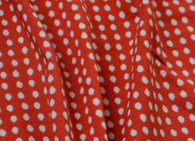 Dzianina Wiskozowa Czerwona Białe Kropki