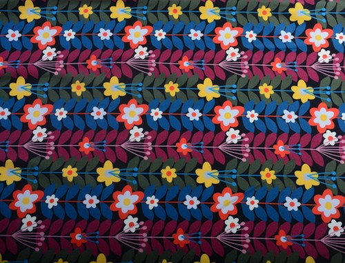 Dzianina Wiskozowa Kolorowe Kwiaty i Liście