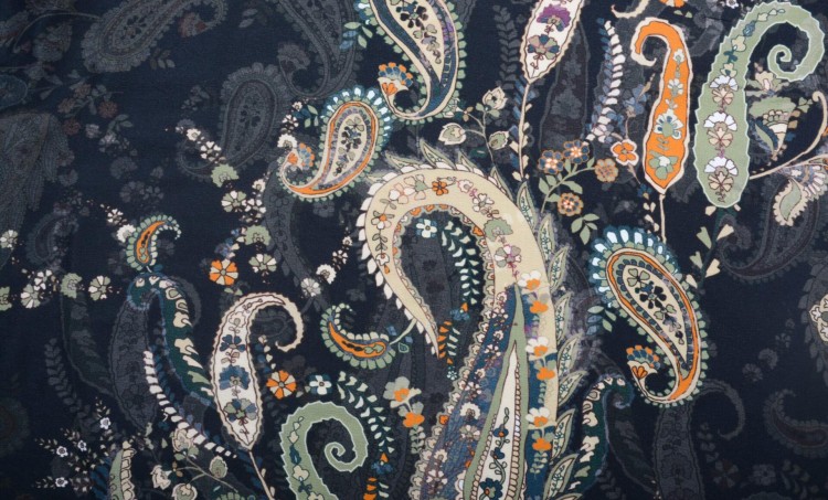 Tkanina Wiskozowa Czarna Kwiaty