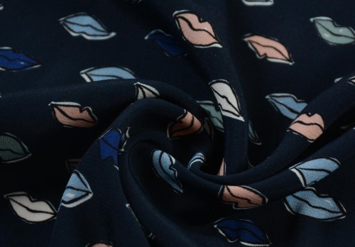 Tkanina Wiskozowa Kolorowe Usta