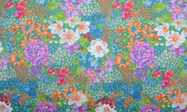 Dzianina Wiskozowa Zielona Kolorowe Małe Kwiaty